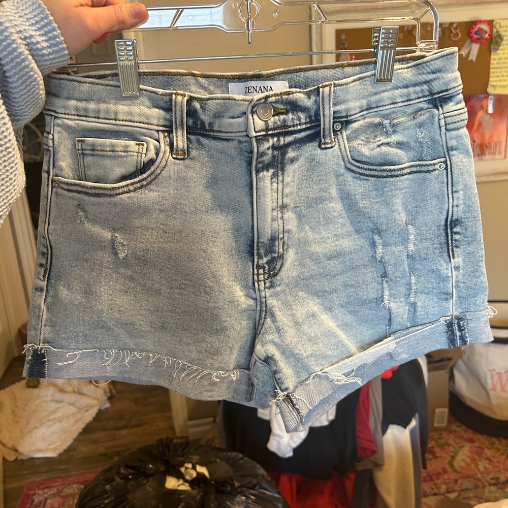 Zenana Denim shorts!